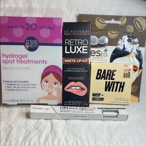 Makeup Revolution Skincare Beauty Bundle 5 pc Eyeshadow Masks-Lip Kit, Lip Liner